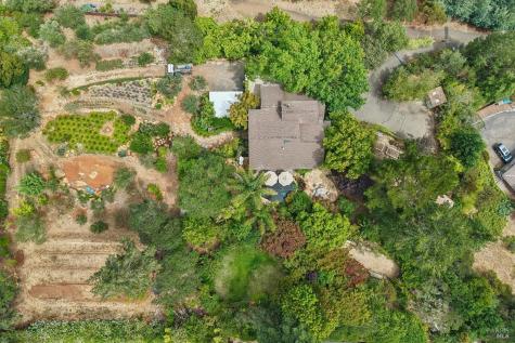 1424 Quail Court Santa Rosa CA 95404