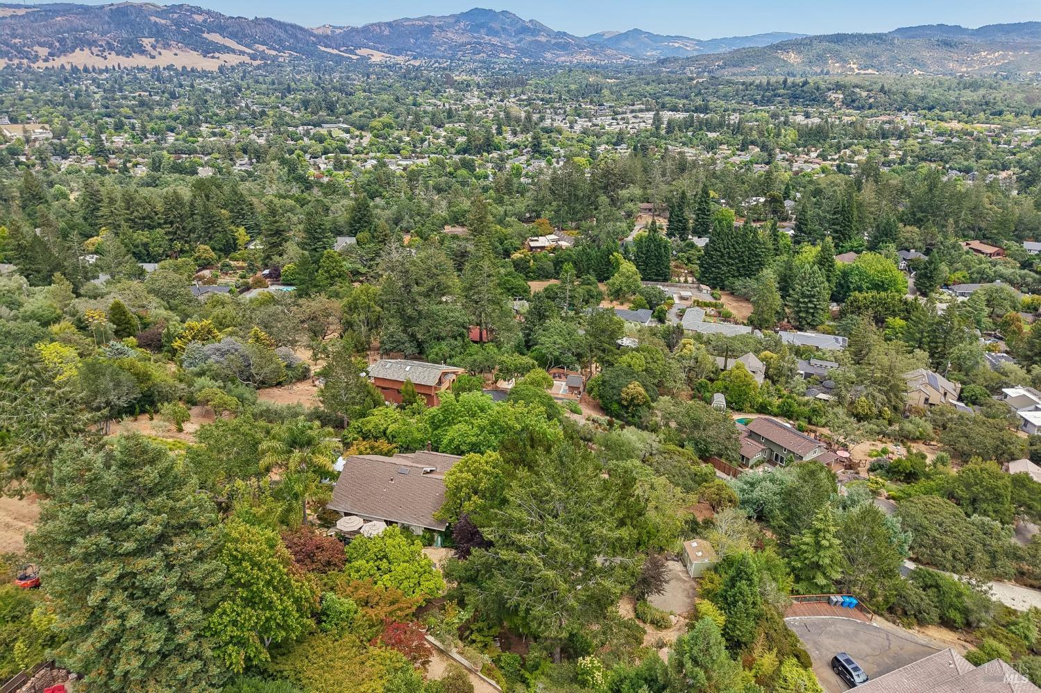 1424 Quail Court Santa Rosa CA 95404