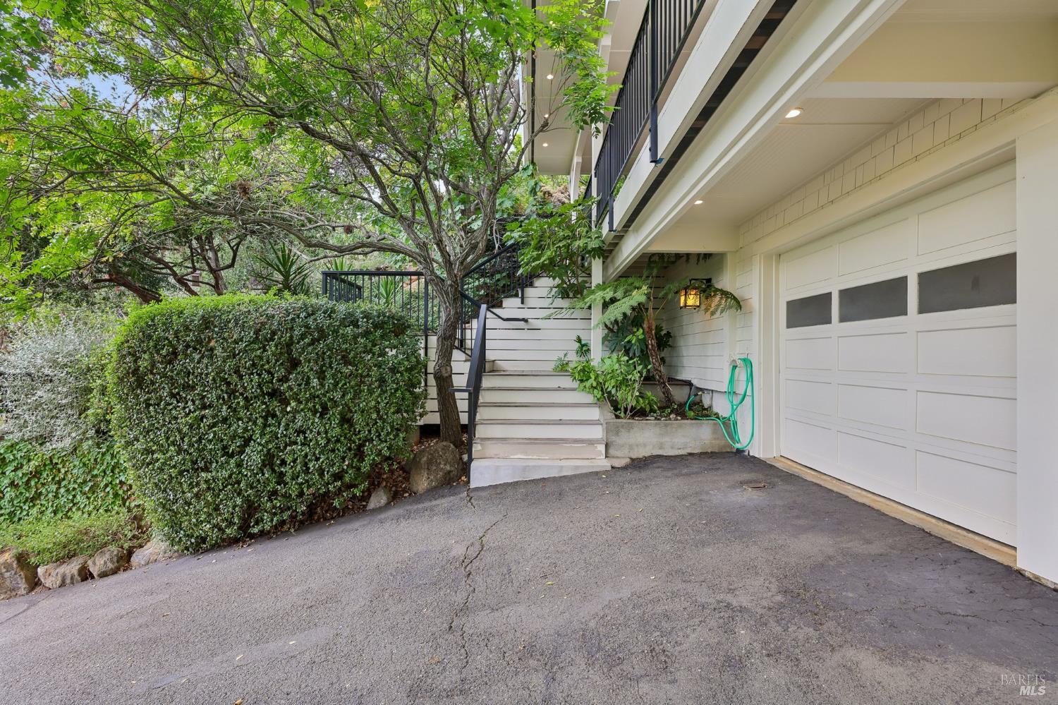 1424 Quail Court Santa Rosa CA 95404