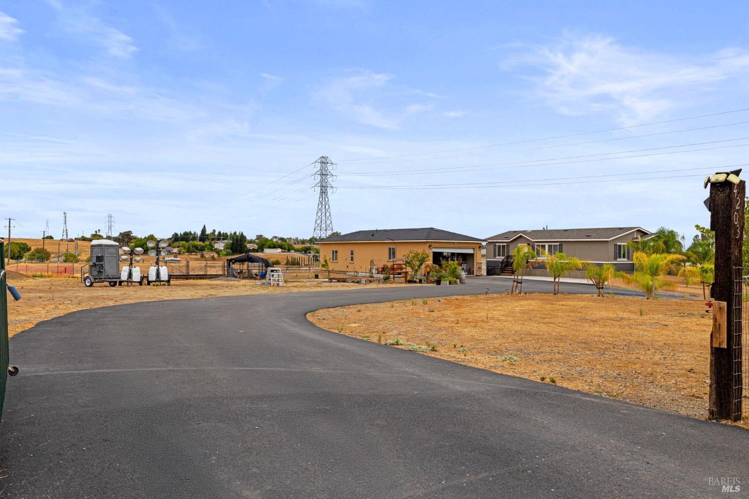 4203 Independence Lane Vacaville CA 95688