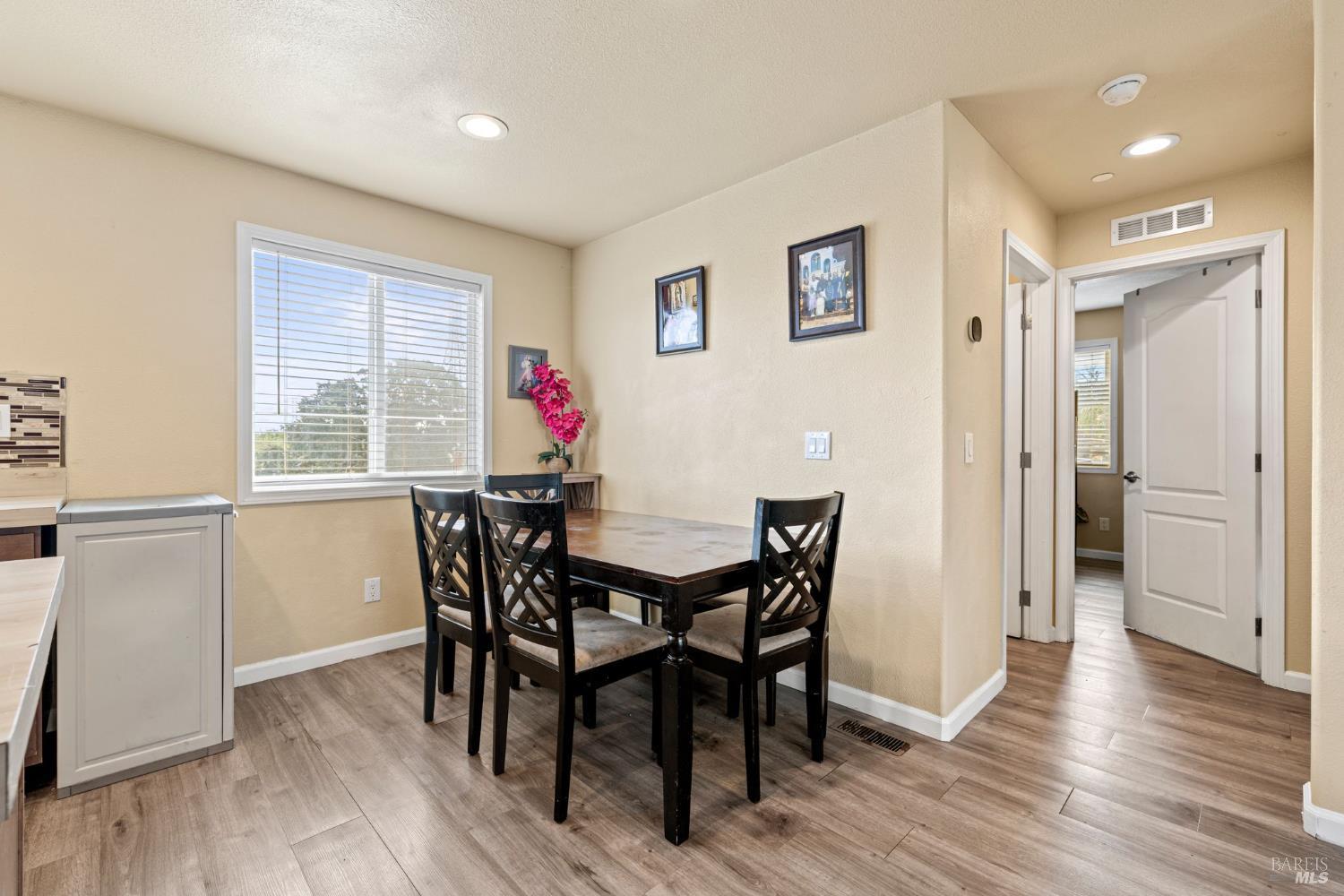 4203 Independence Lane Vacaville CA 95688
