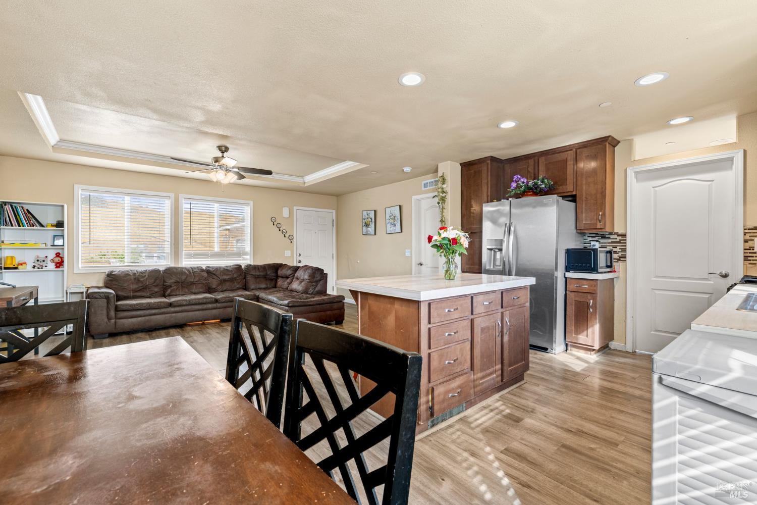 4203 Independence Lane Vacaville CA 95688