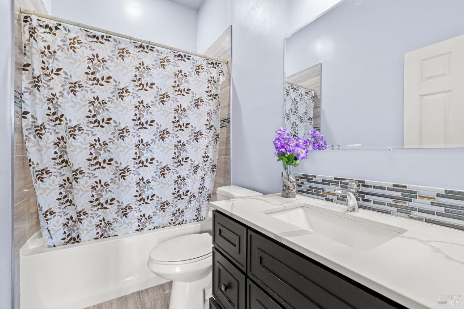 4203 Independence Lane Vacaville CA 95688