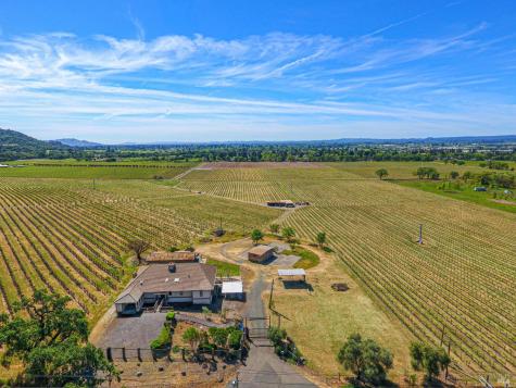 590 Pleasant Avenue Santa Rosa CA 95403