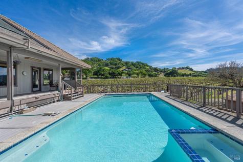 590 Pleasant Avenue Santa Rosa CA 95403