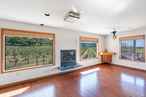 590 Pleasant Avenue Santa Rosa CA 95403
