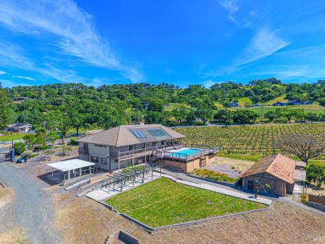 590 Pleasant Avenue Santa Rosa CA 95403