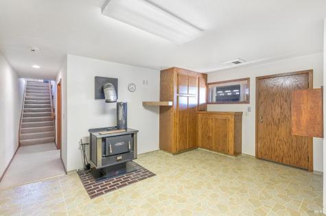 590 Pleasant Avenue Santa Rosa CA 95403