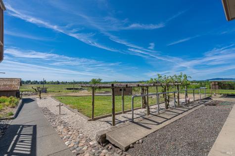 590 Pleasant Avenue Santa Rosa CA 95403
