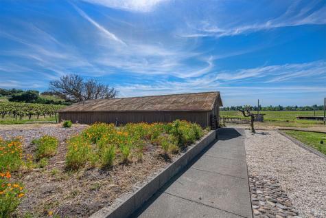590 Pleasant Avenue Santa Rosa CA 95403