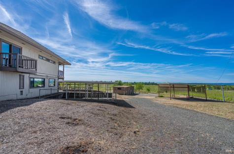 590 Pleasant Avenue Santa Rosa CA 95403