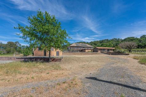 590 Pleasant Avenue Santa Rosa CA 95403