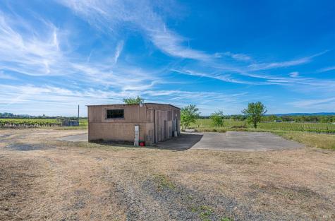 590 Pleasant Avenue Santa Rosa CA 95403
