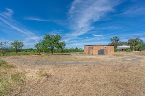 590 Pleasant Avenue Santa Rosa CA 95403