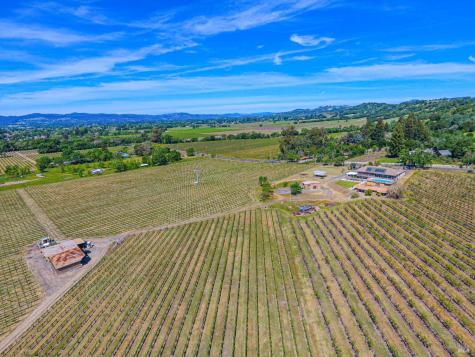 590 Pleasant Avenue Santa Rosa CA 95403