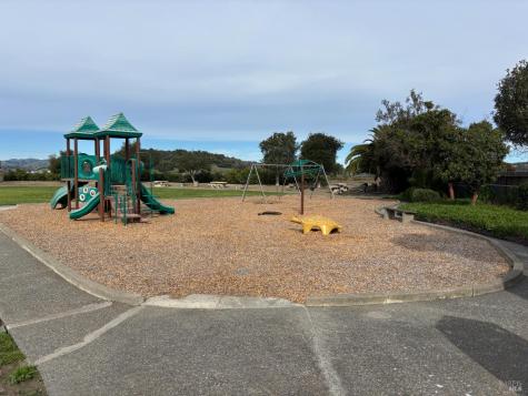 133 Montego Key Novato CA 94949