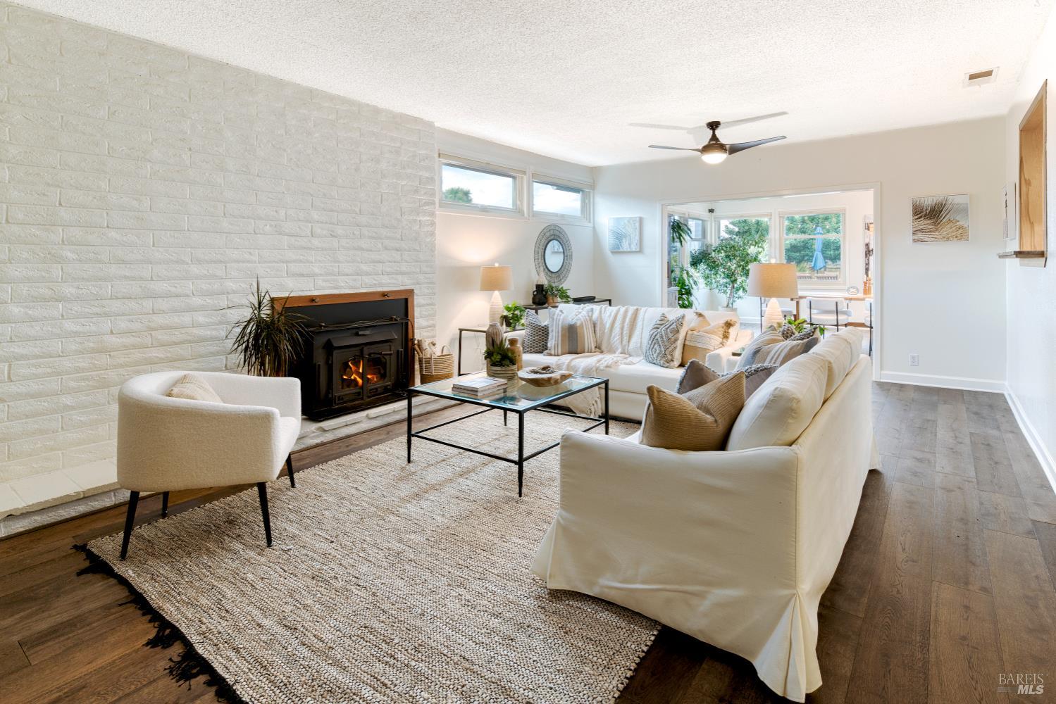 133 Montego Key Novato CA 94949