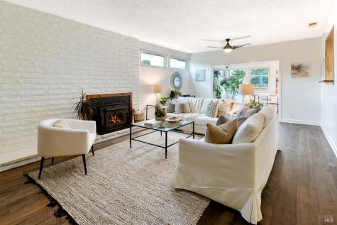 133 Montego Key Novato CA 94949