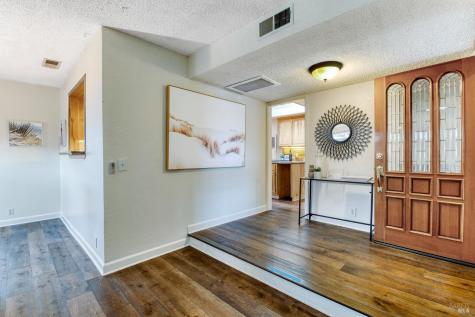 133 Montego Key Novato CA 94949