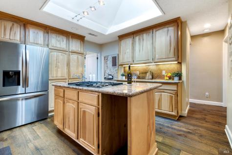 133 Montego Key Novato CA 94949