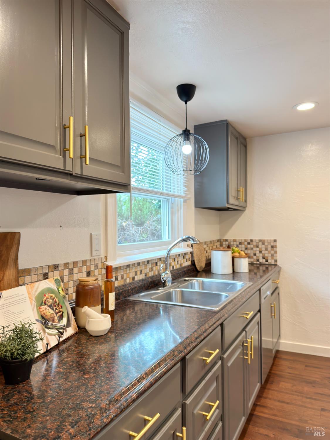 15 Romine Way Vallejo CA 94591