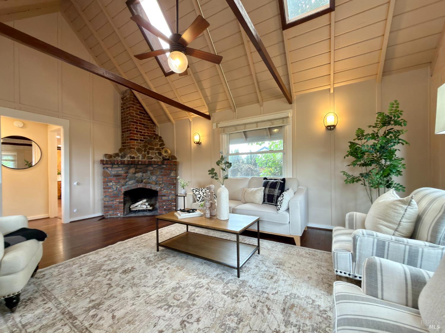 15 Romine Way Vallejo CA 94591