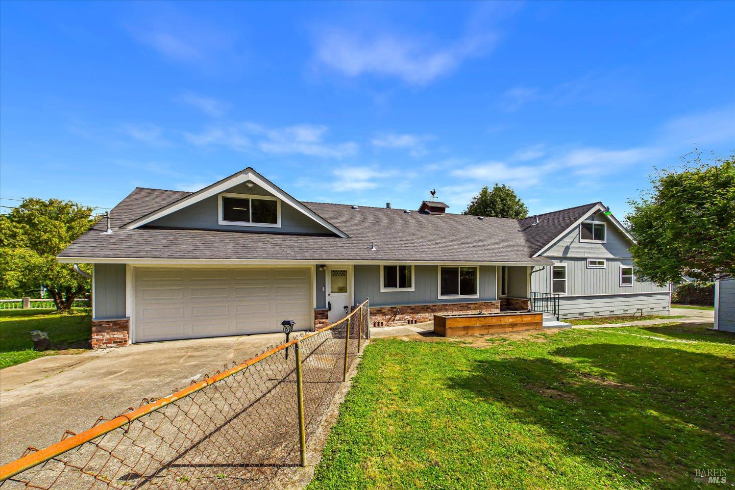 305 Belleview Avenue Rio Dell CA 95562