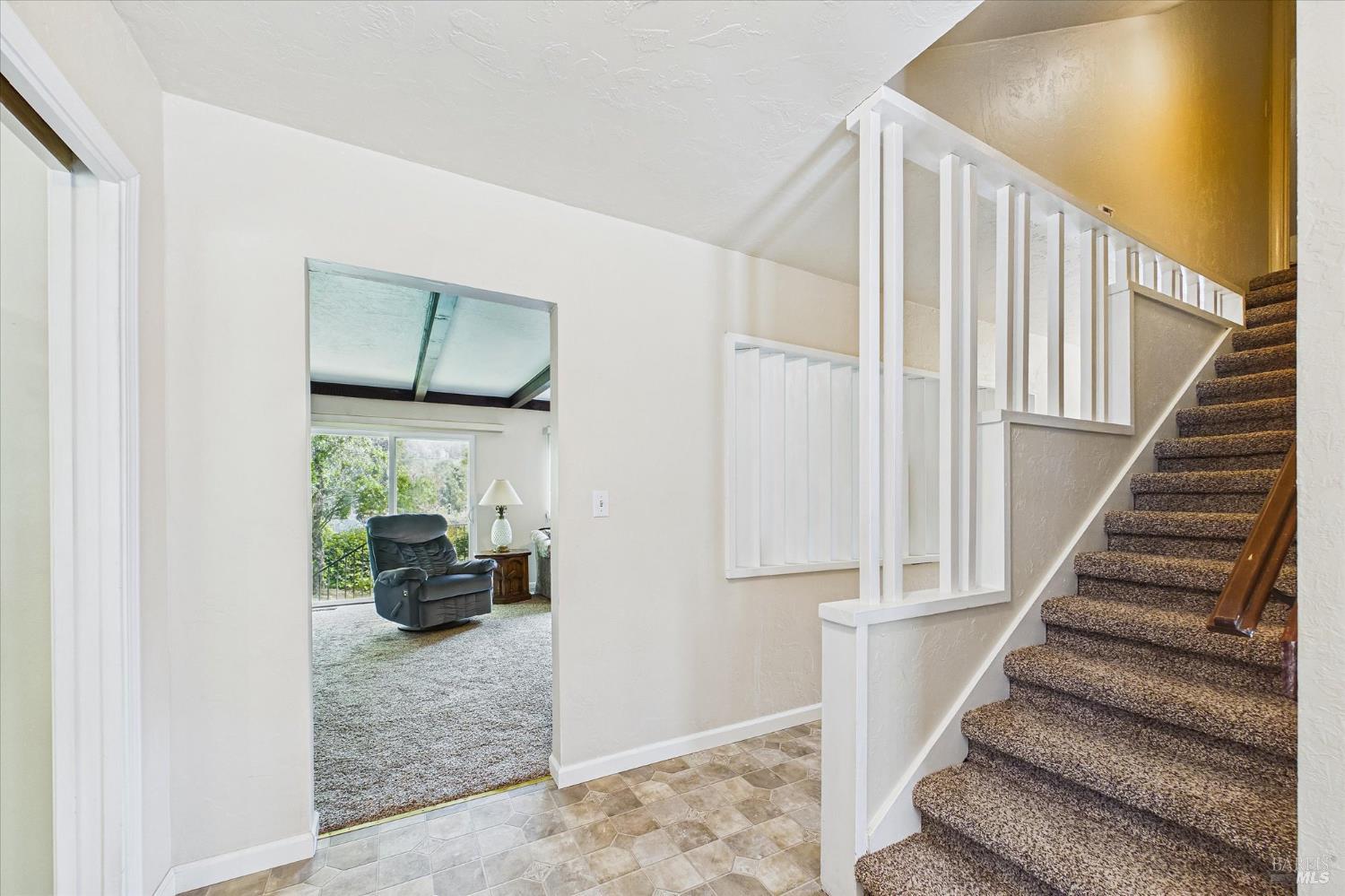 305 Belleview Avenue Rio Dell CA 95562
