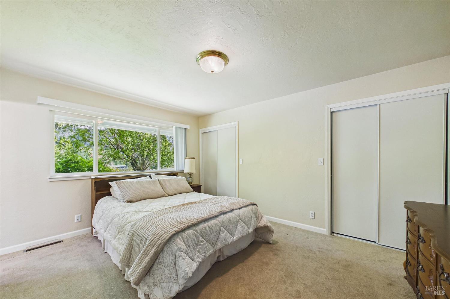 305 Belleview Avenue Rio Dell CA 95562
