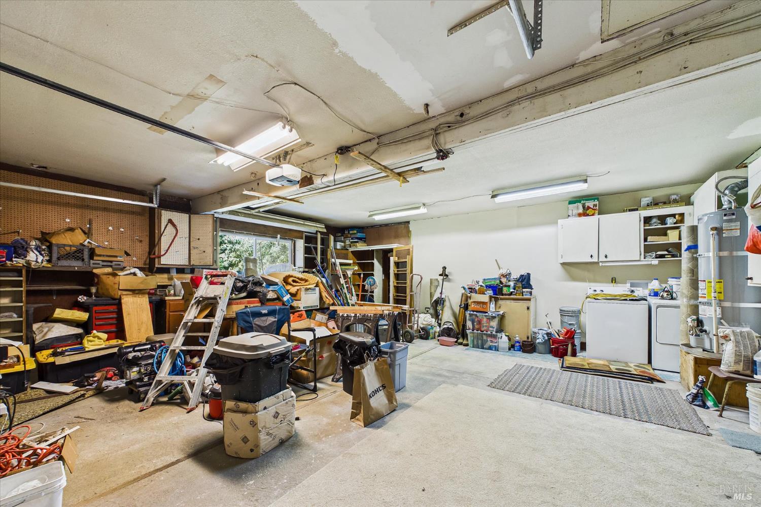 305 Belleview Avenue Rio Dell CA 95562