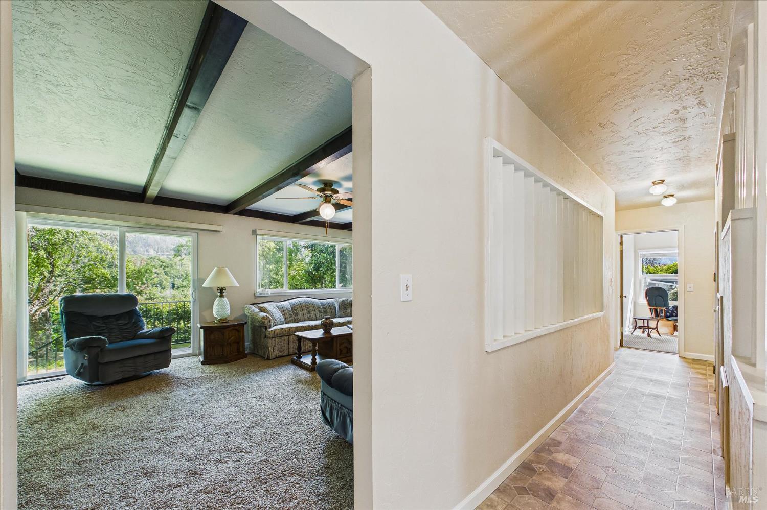 305 Belleview Avenue Rio Dell CA 95562