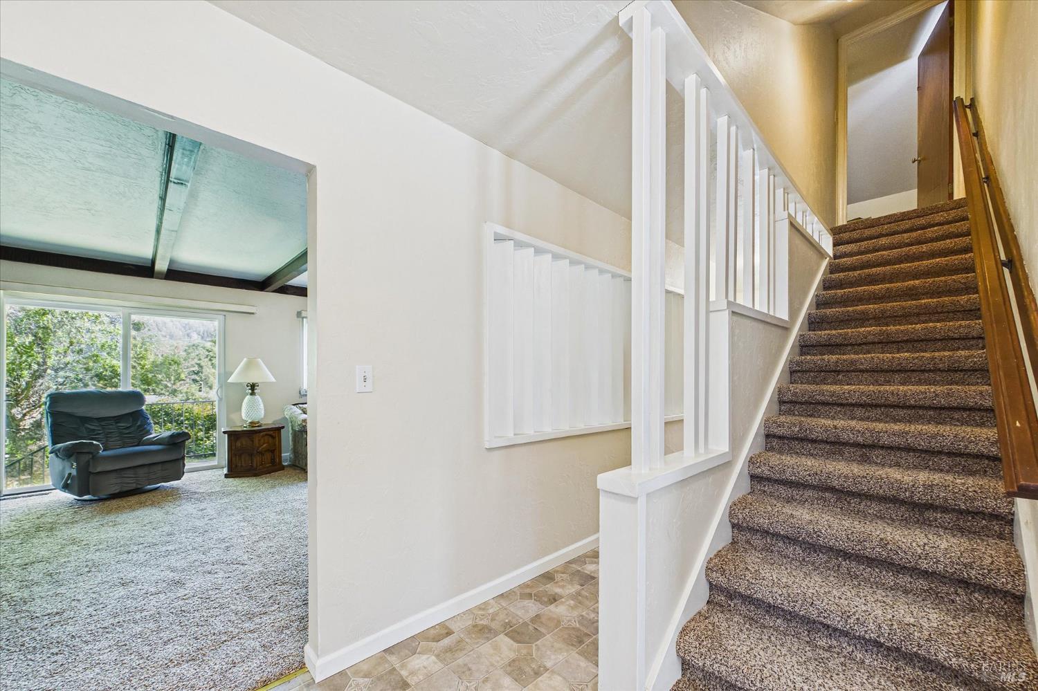 305 Belleview Avenue Rio Dell CA 95562