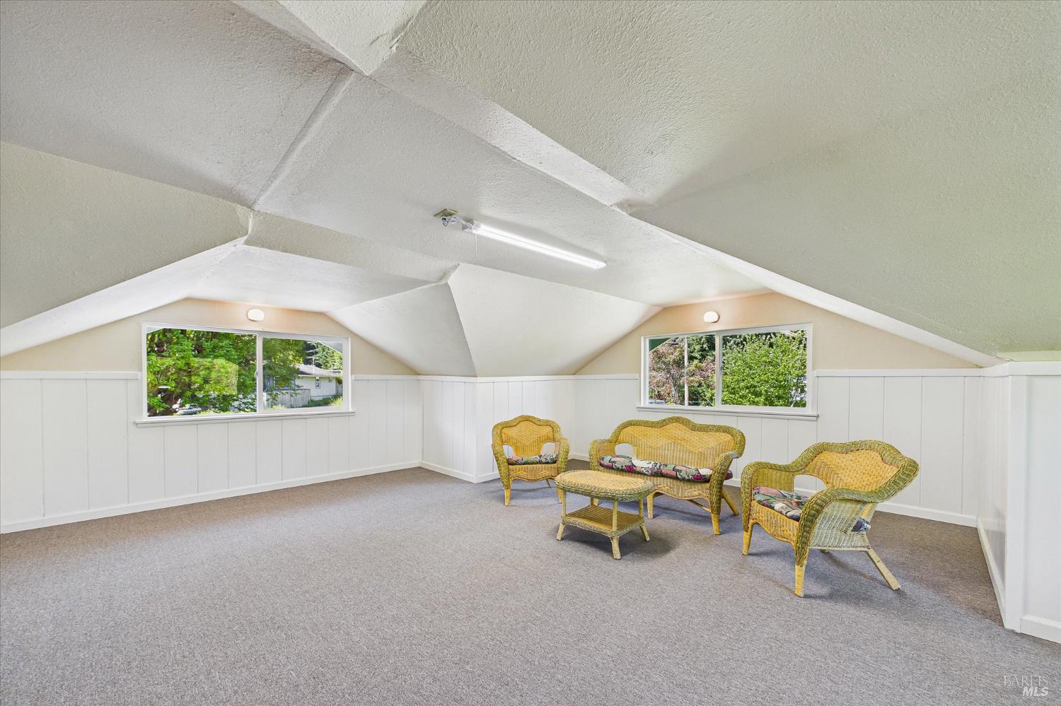 305 Belleview Avenue Rio Dell CA 95562