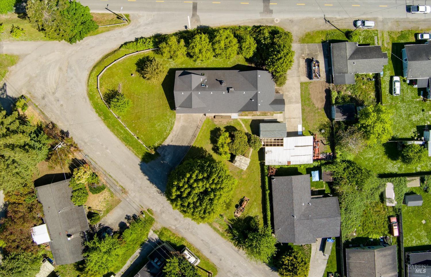 305 Belleview Avenue Rio Dell CA 95562