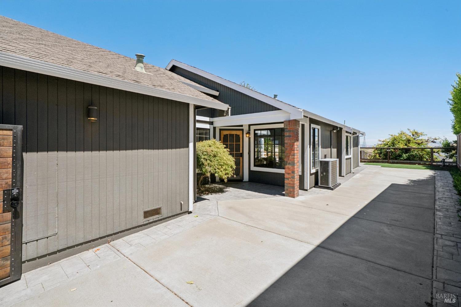 122 Clearview Drive Vallejo CA 94591