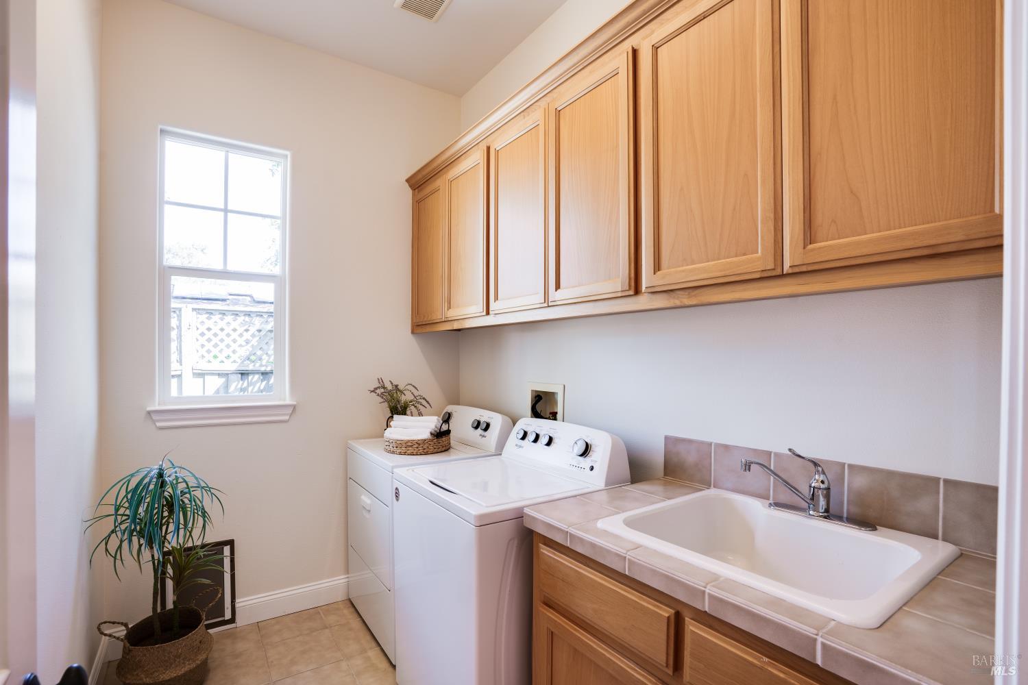 48 Catania Lane Napa CA 94558