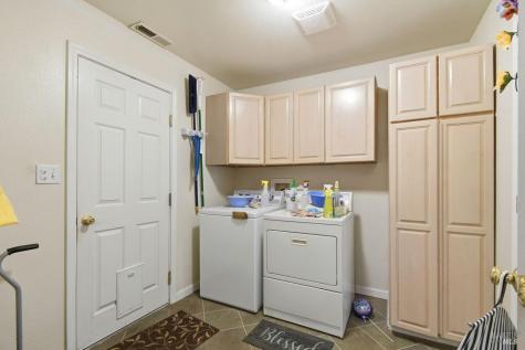 5719 Gilmore Avenue Cotati CA 94931