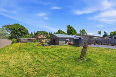 5719 Gilmore Avenue Cotati CA 94931