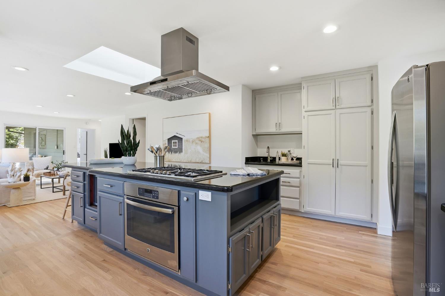 53 Circle Road San Rafael CA 94903