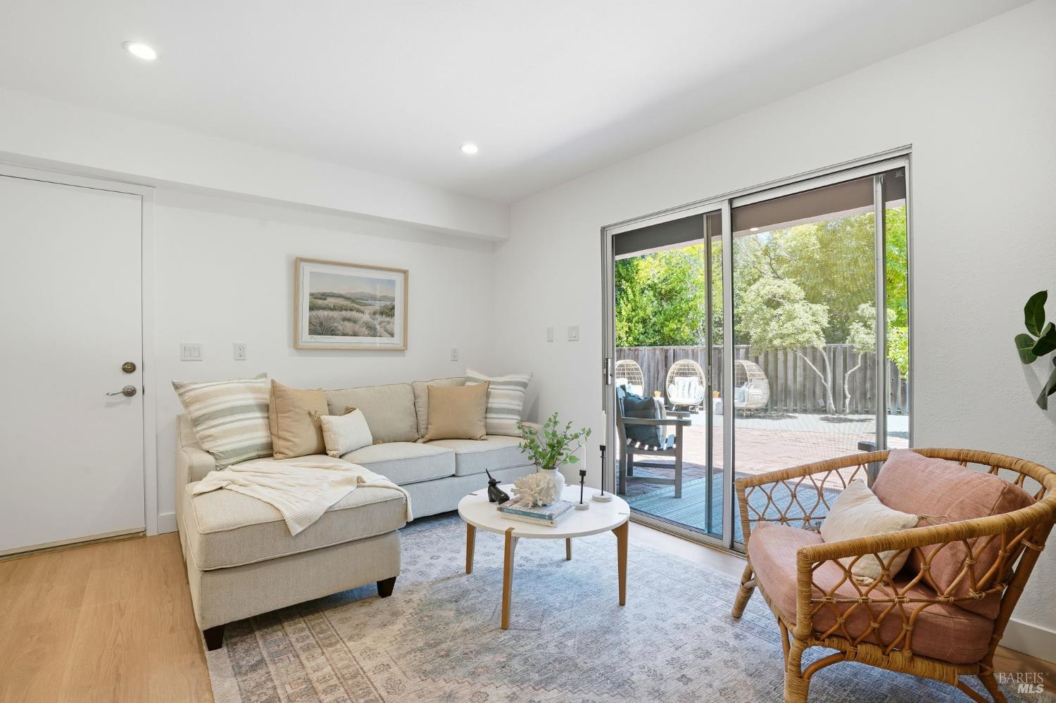 53 Circle Road San Rafael CA 94903
