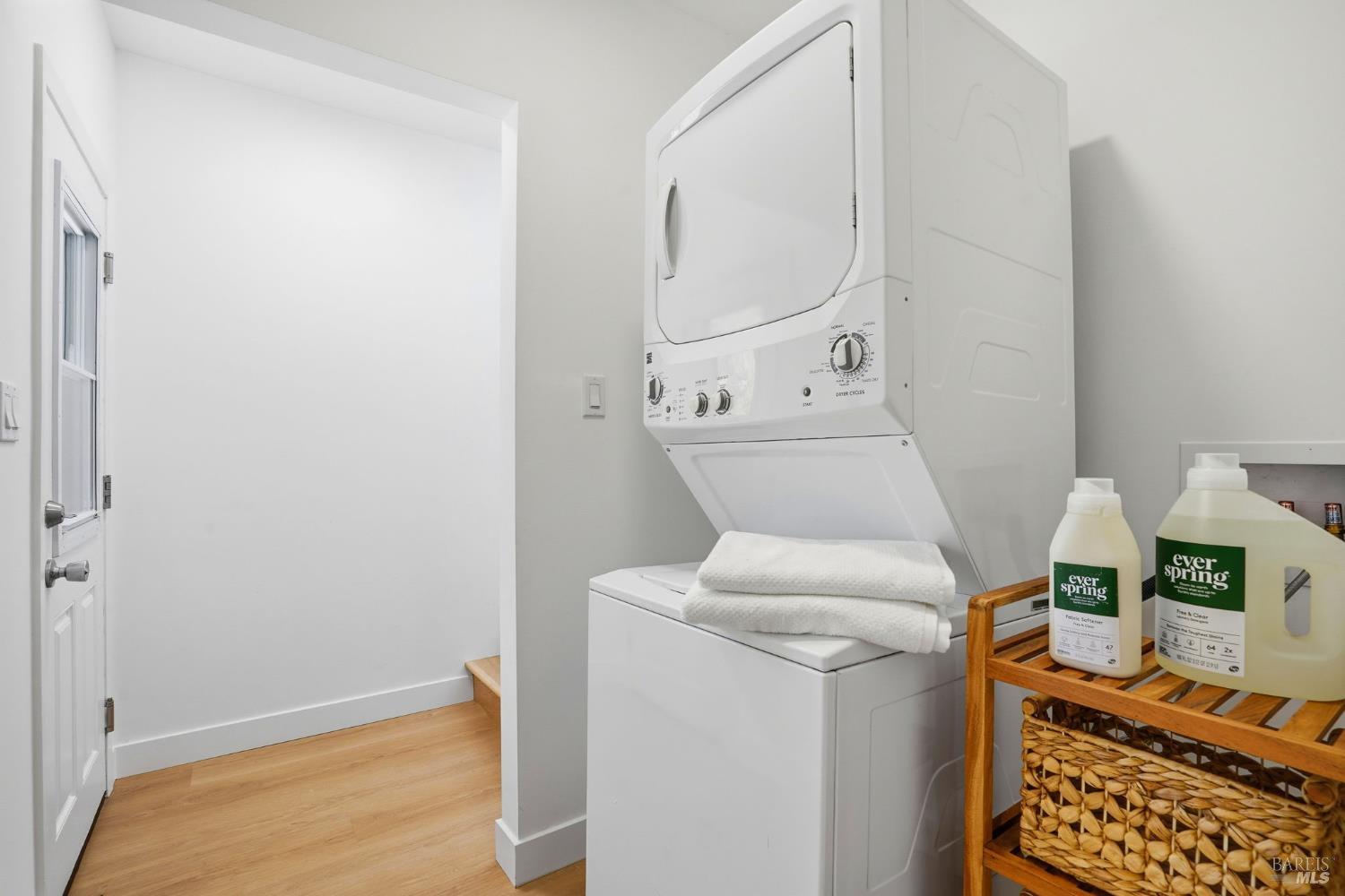 53 Circle Road San Rafael CA 94903