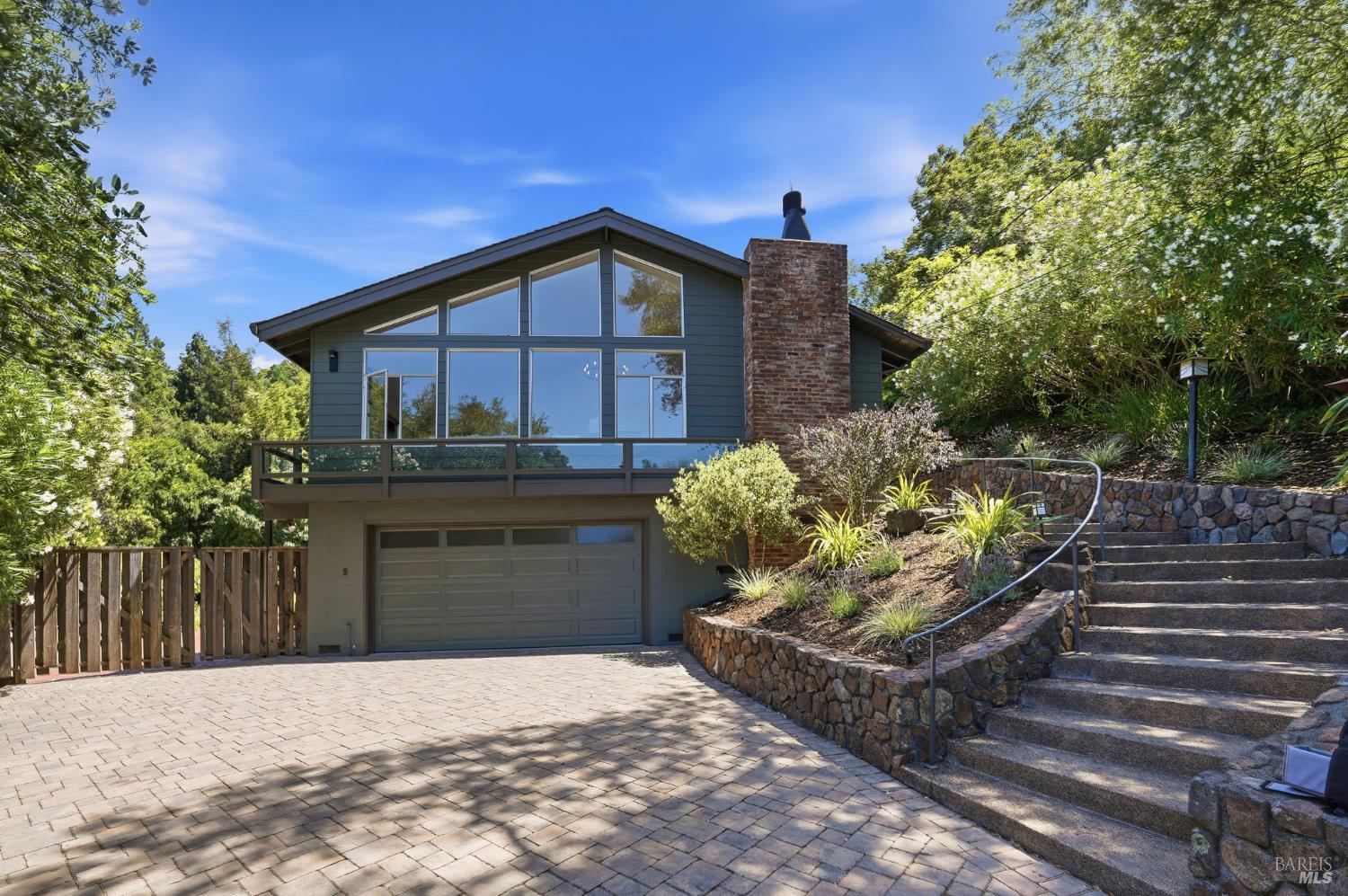 53 Circle Road San Rafael CA 94903