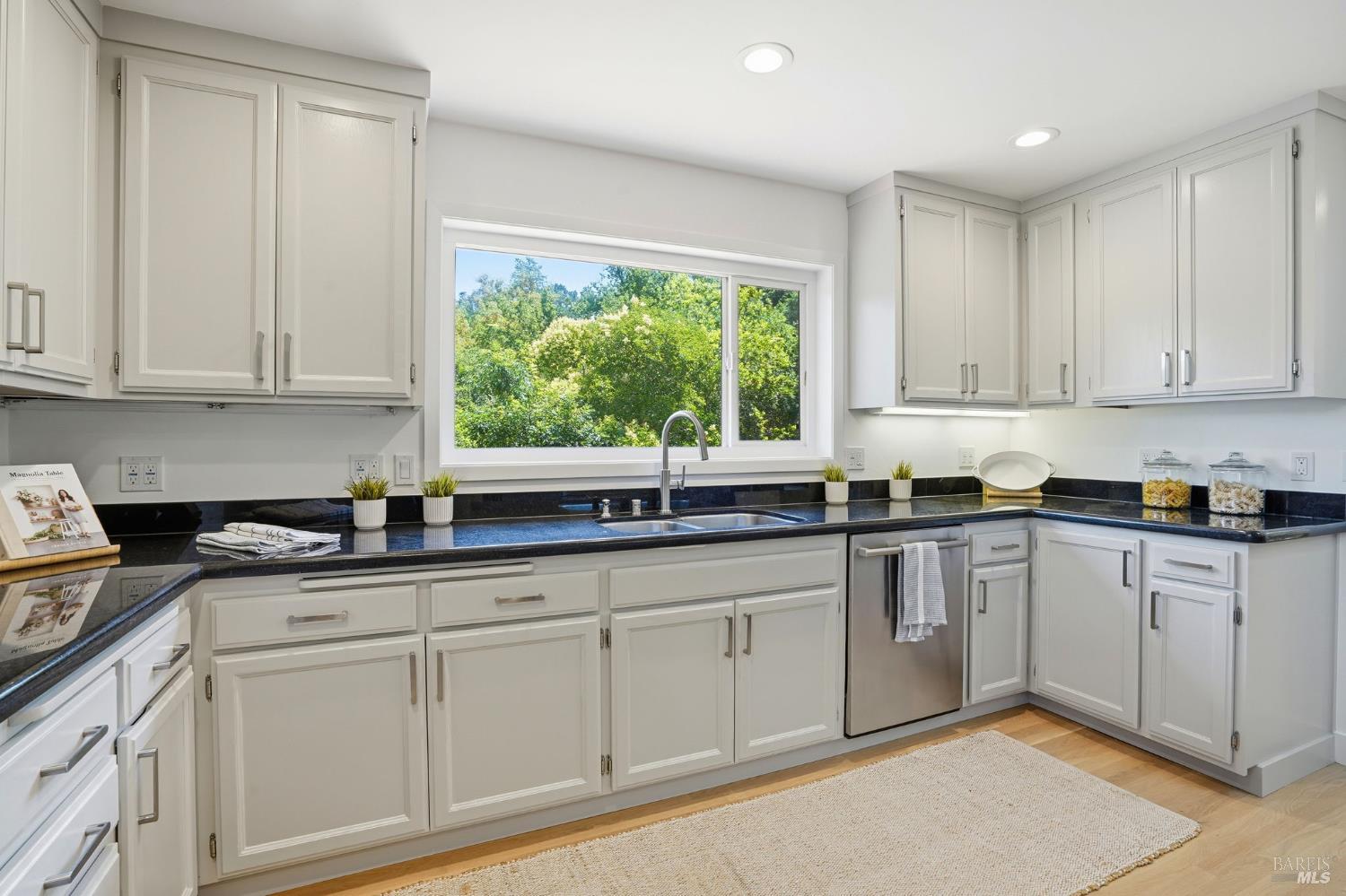 53 Circle Road San Rafael CA 94903