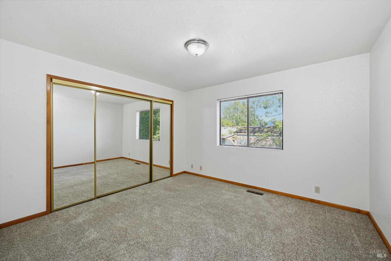 929 Helen Avenue Ukiah CA 95482