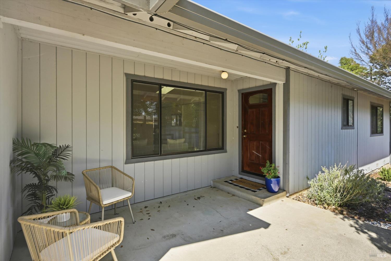 929 Helen Avenue Ukiah CA 95482