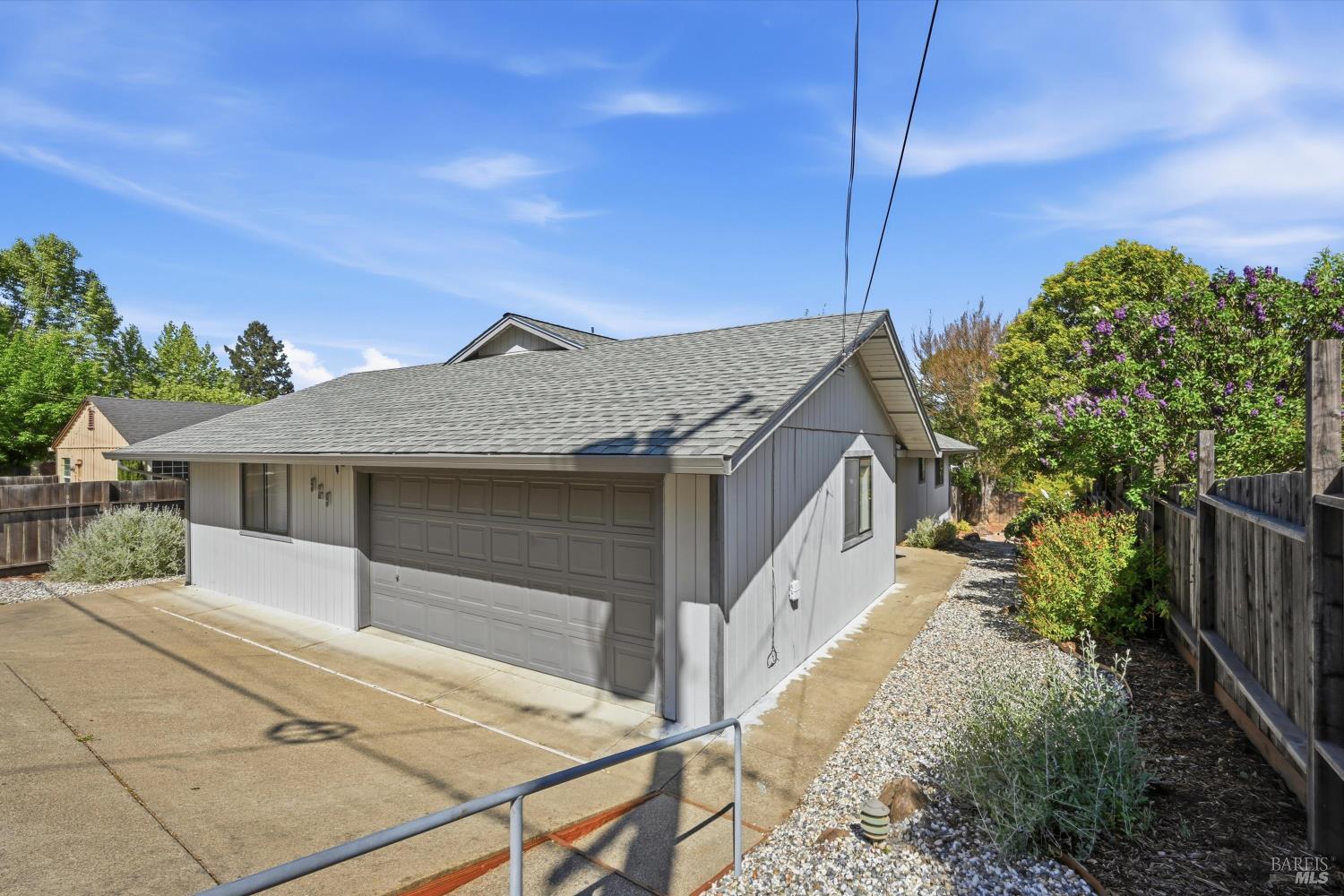 929 Helen Avenue Ukiah CA 95482