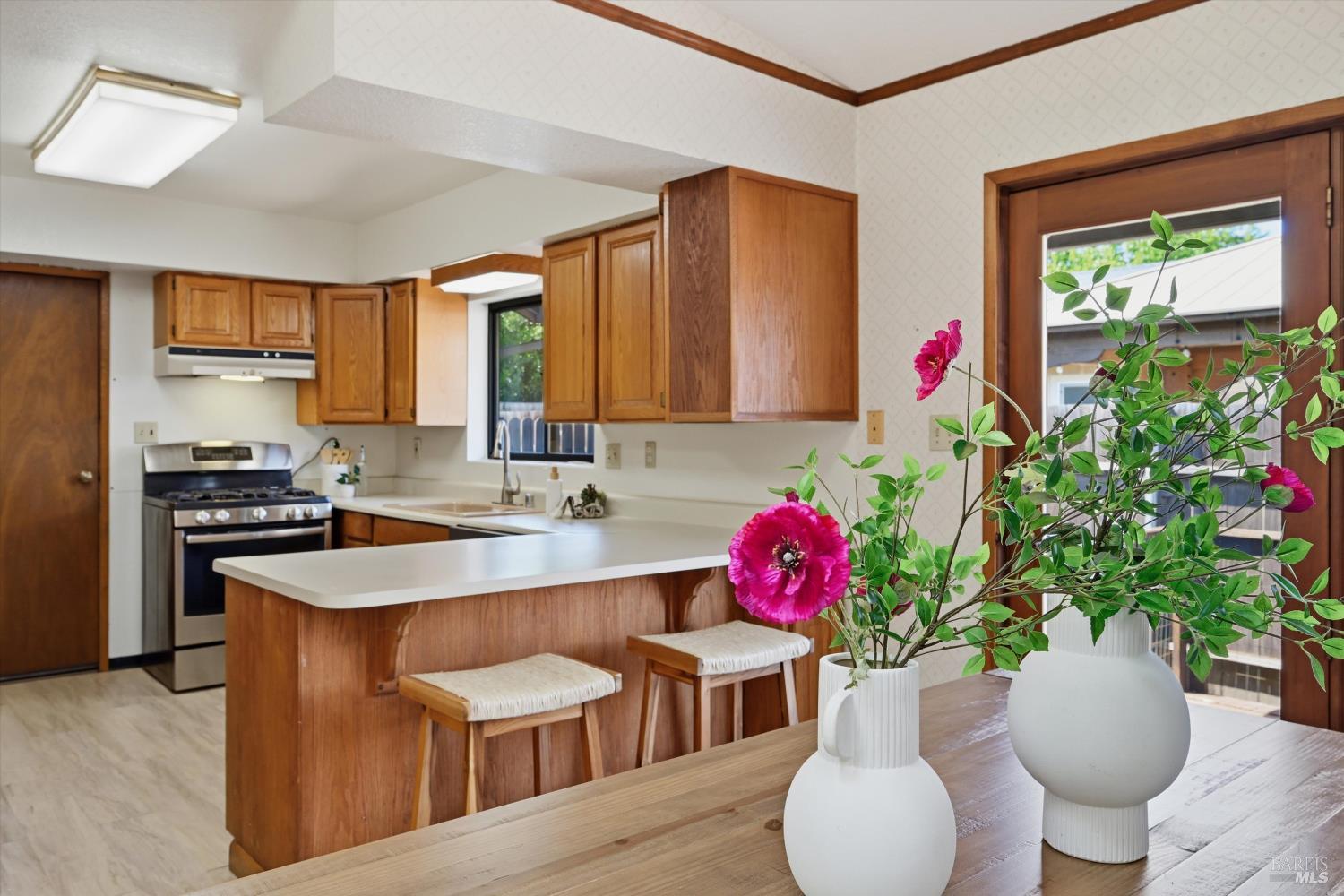929 Helen Avenue Ukiah CA 95482