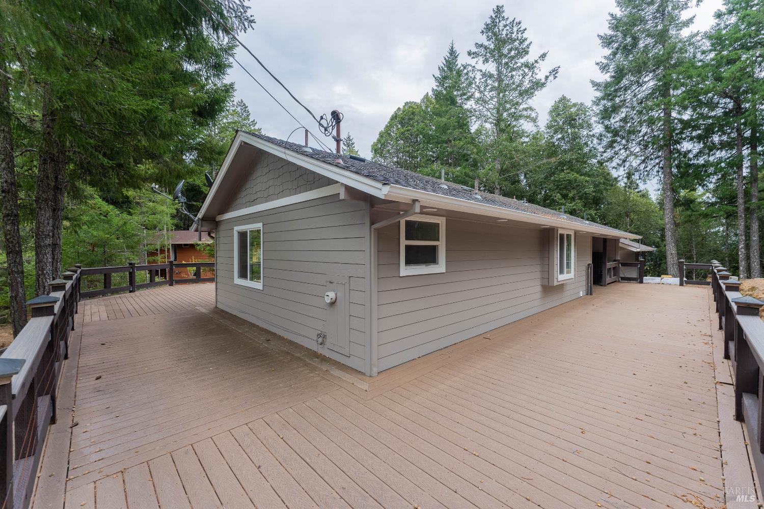 2129 Clover Drive Willits CA 95490