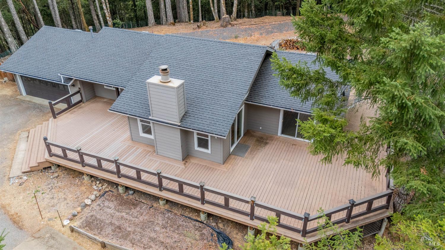 2129 Clover Drive Willits CA 95490
