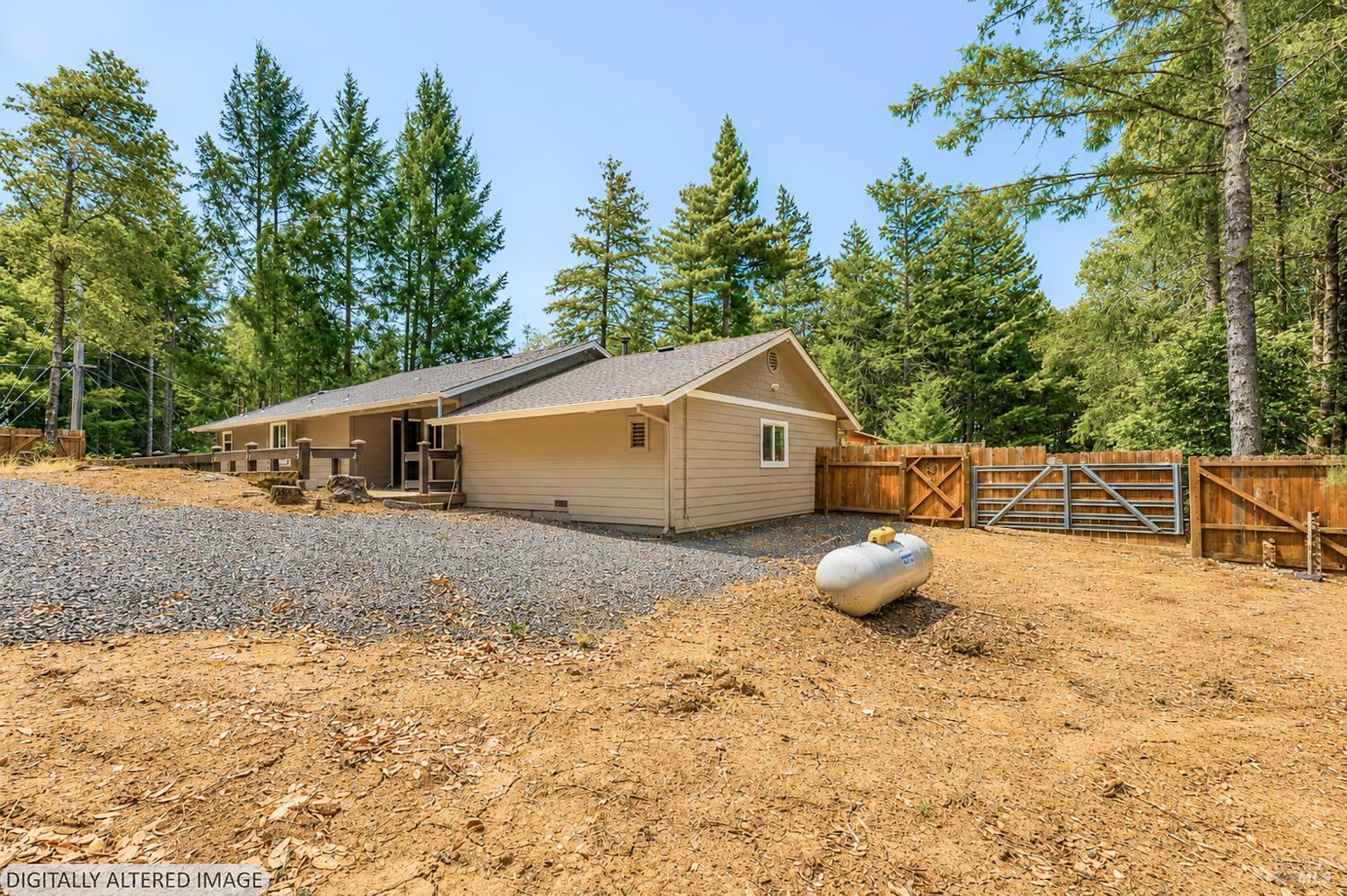 2129 Clover Drive Willits CA 95490